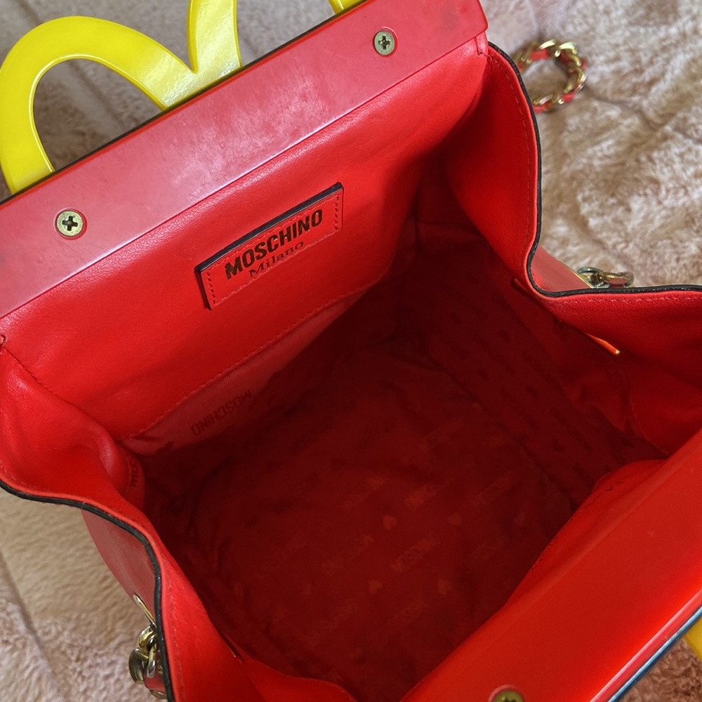 Moschino Couture Jeremy Scott 2014 McDonaldâs Happy Meal Bag - Picture 8 of 13